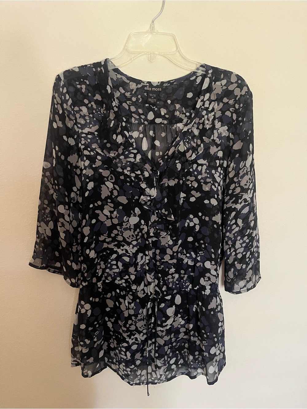 Ella Moss Navy and Light Gray Abstract Dot Peplum Blouse with black Camisole too